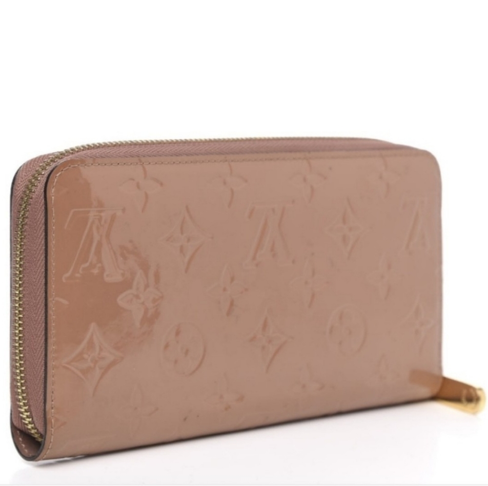 Louis Vuitton Zip wallet